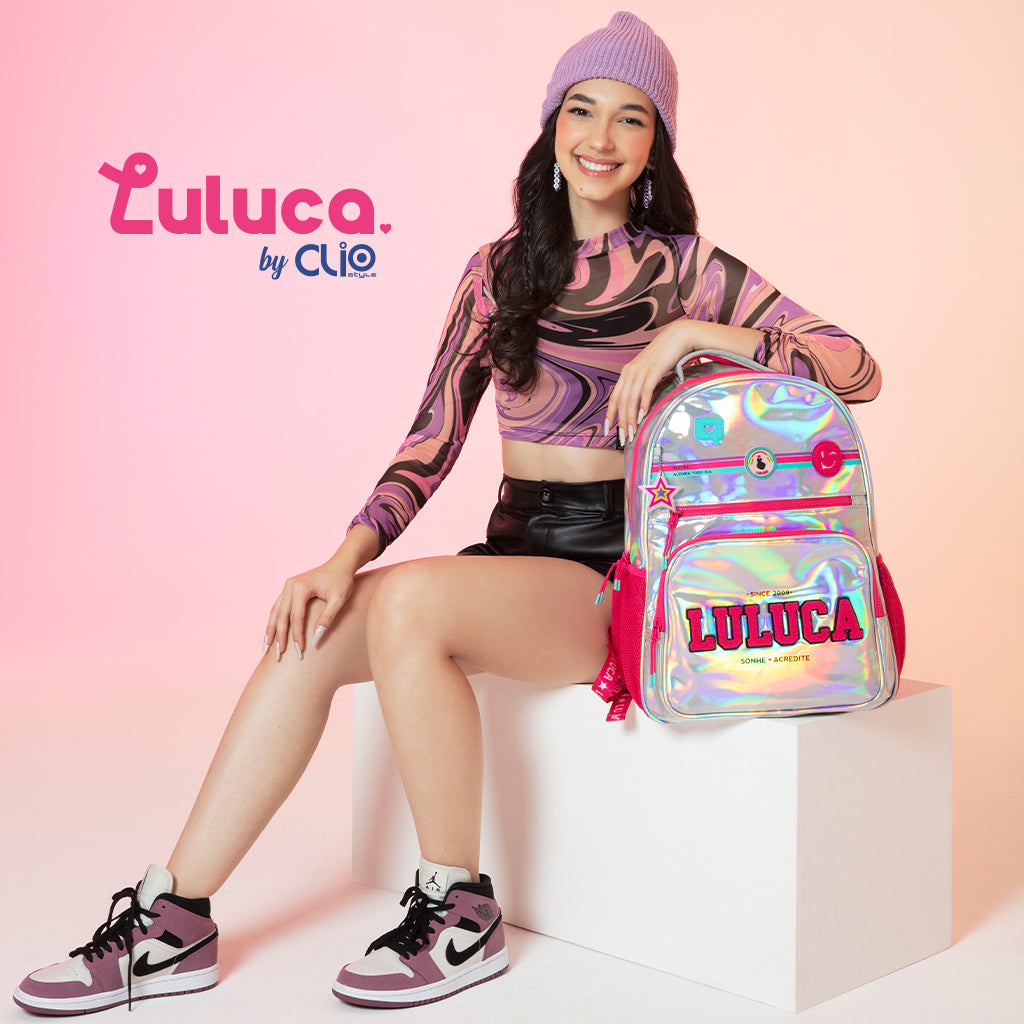 Mochila escolar Luluca holográfica plateada